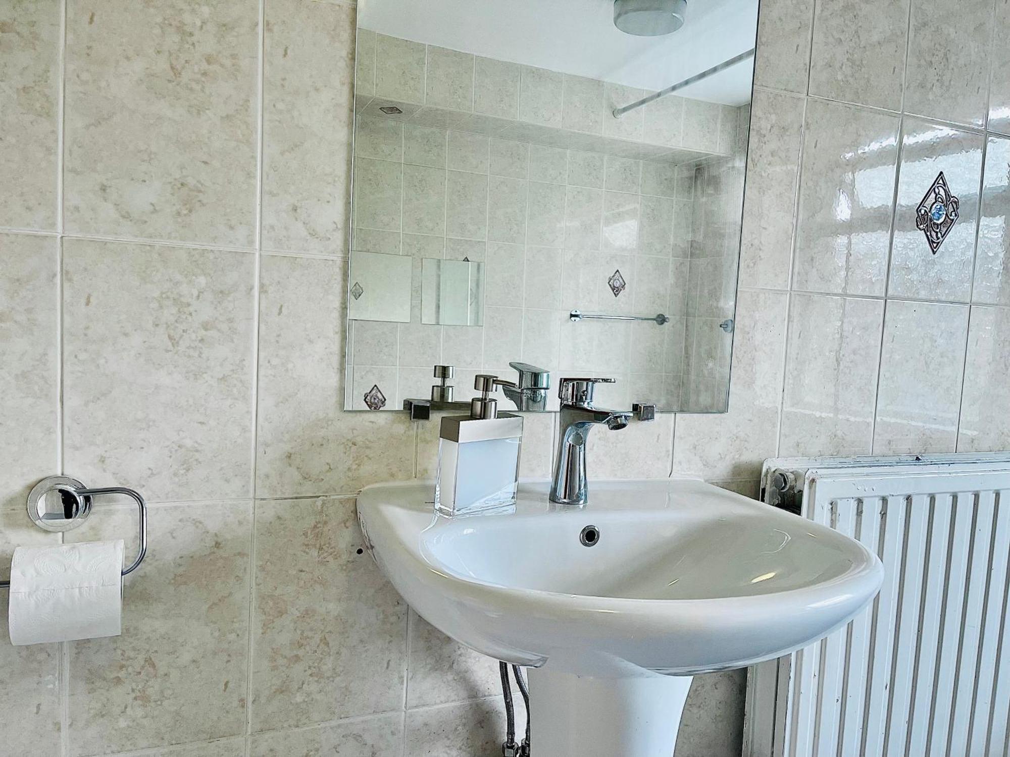 2 Bedroom Flat In Central Londres Exterior foto